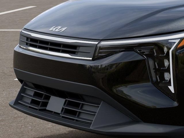 New 2026 Kia K4 FWD image 13