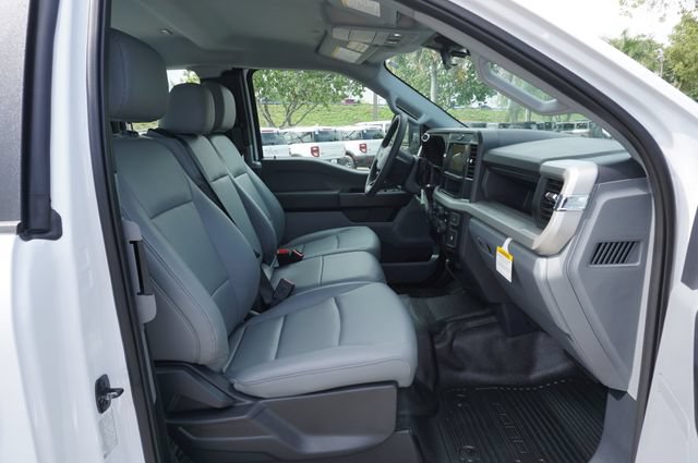 New 2027 Ford F350 XL AWD/4WD image 3