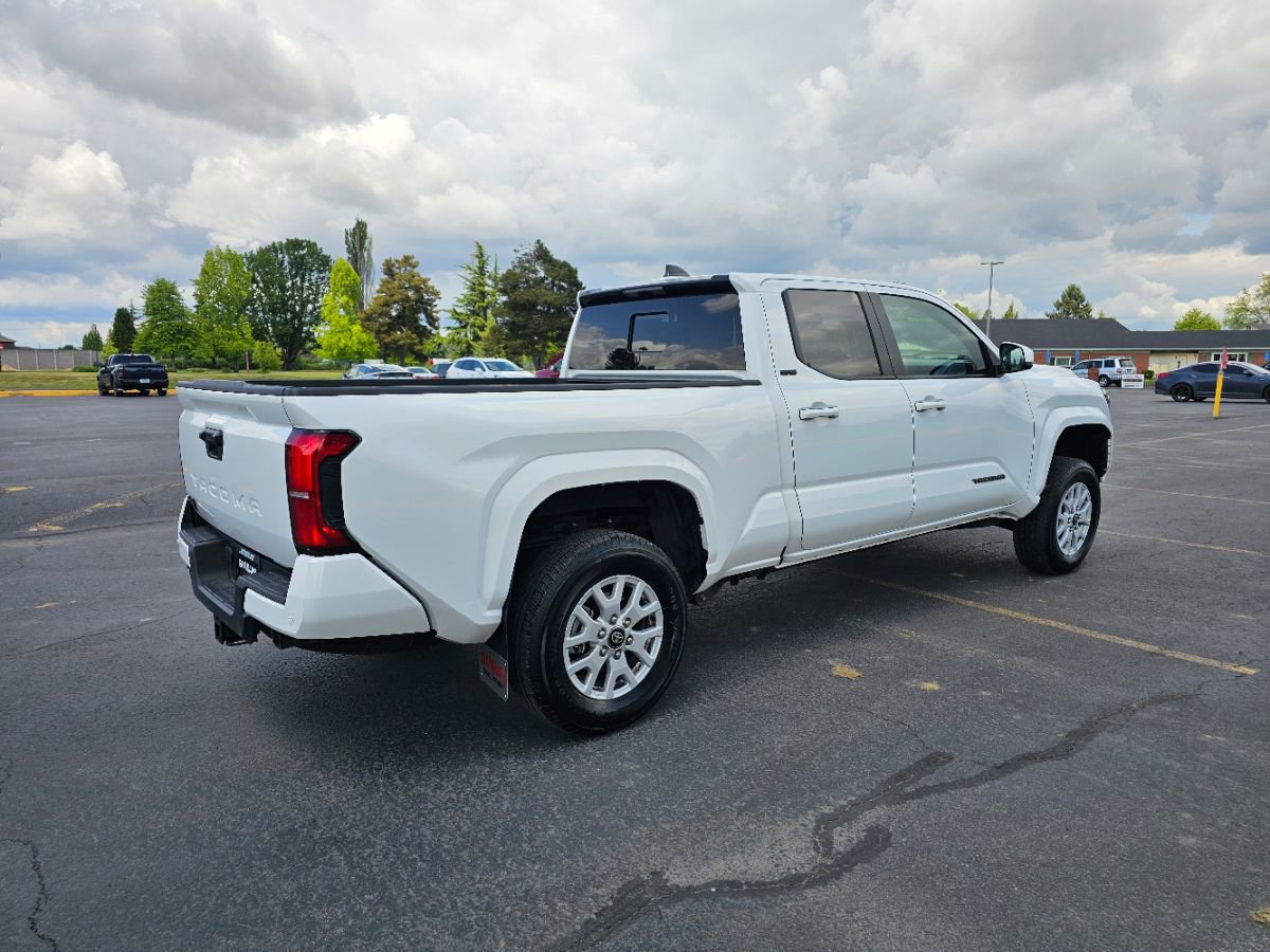 Used 2024 Toyota Tacoma SR5 image 14