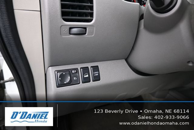 Used 2014 Nissan Frontier SV AWD/4WD image 27