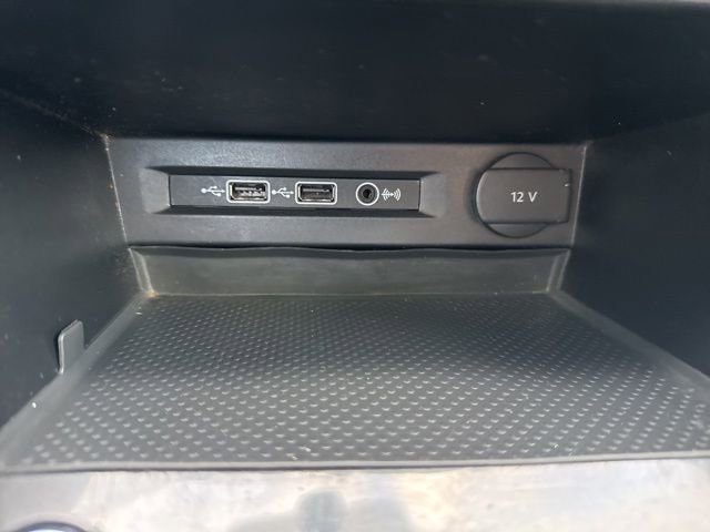 Used 2019 Volkswagen Tiguan SE w/ Panoramic Sunroof Package image 26