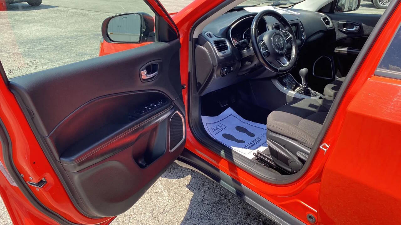 Used 2020 Jeep Compass Sport w/ Cold Weather Group image 12