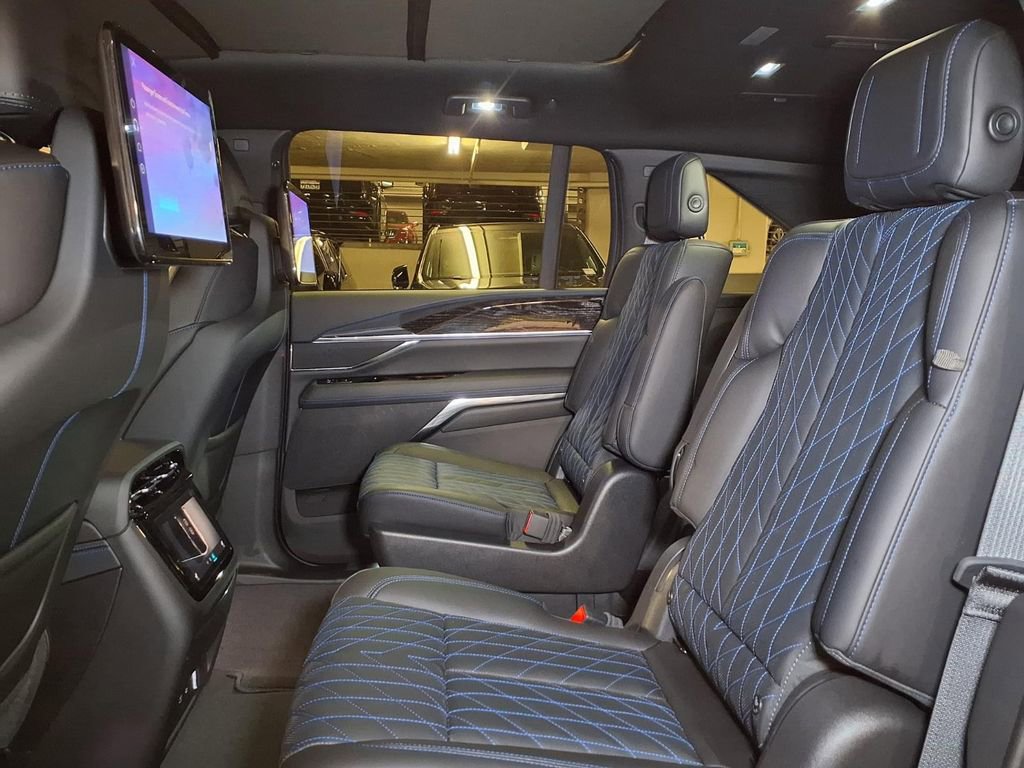 New 2026 Cadillac Escalade IQ Sport 1 AWD/4WD image 12