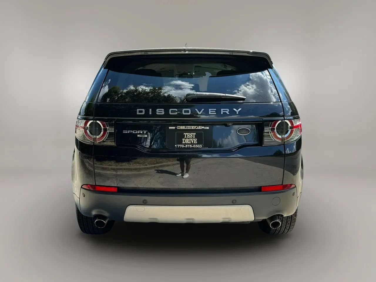 Used 2017 Land Rover Discovery Sport HSE AWD/4WD image 10