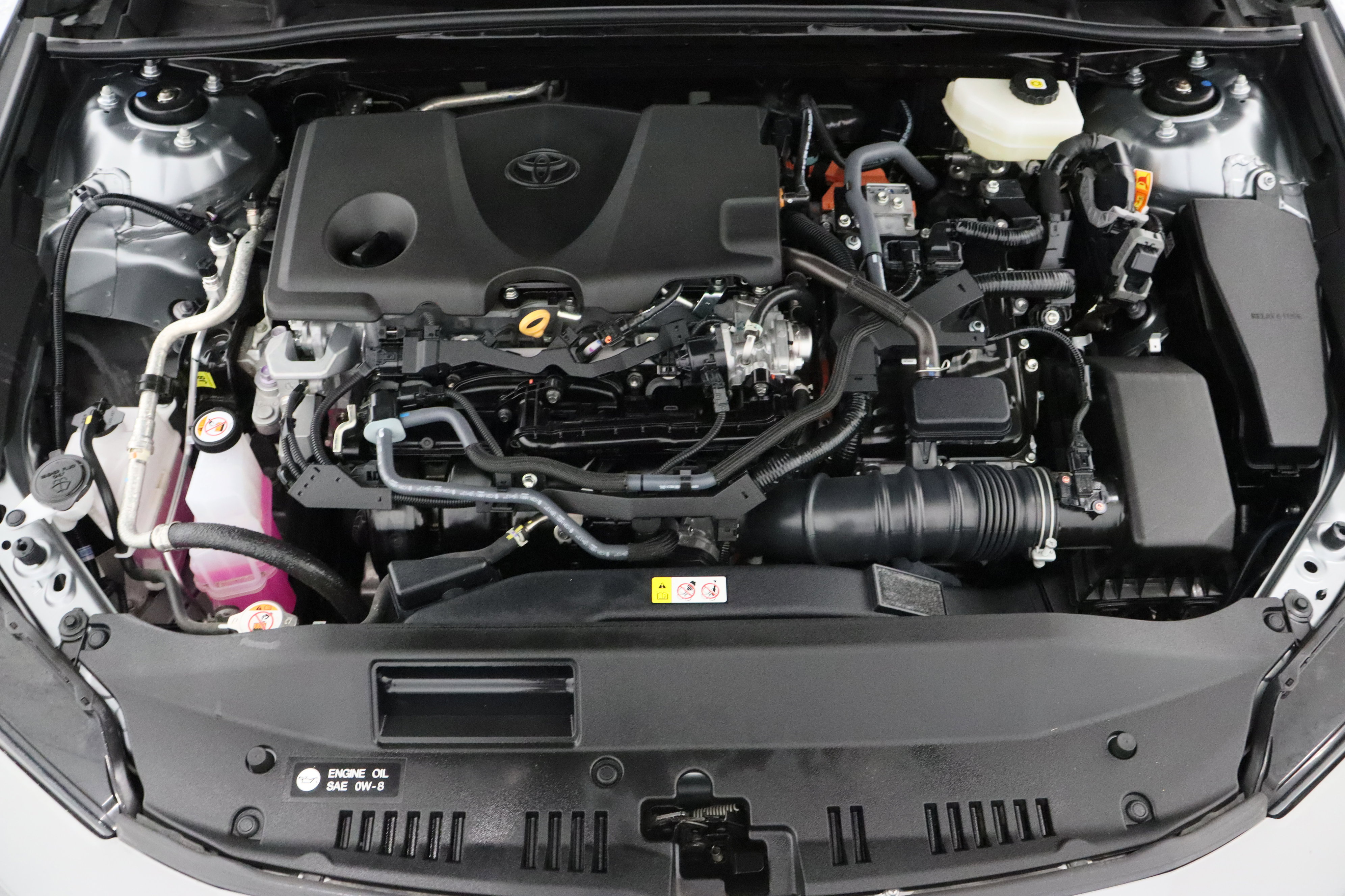 Used 2025 Toyota Camry SE w/ Convenience Package FWD image 39