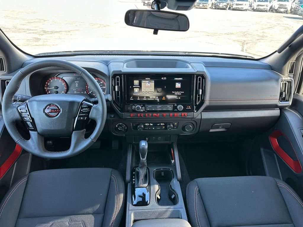 New 2025 Nissan Frontier PRO-4X w/ Tow Package image 10