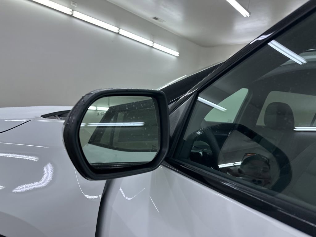 New 2026 GMC Terrain AT4 w/ Convenience Package III AWD/4WD image 15