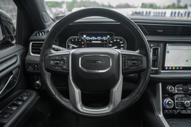 Used 2021 GMC Yukon Denali w/ Denali Premium Package image 36