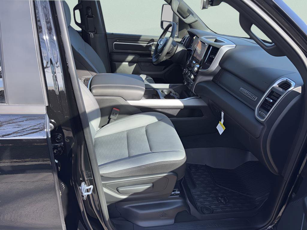 New 2026 RAM 1500 Big Horn AWD/4WD image 41