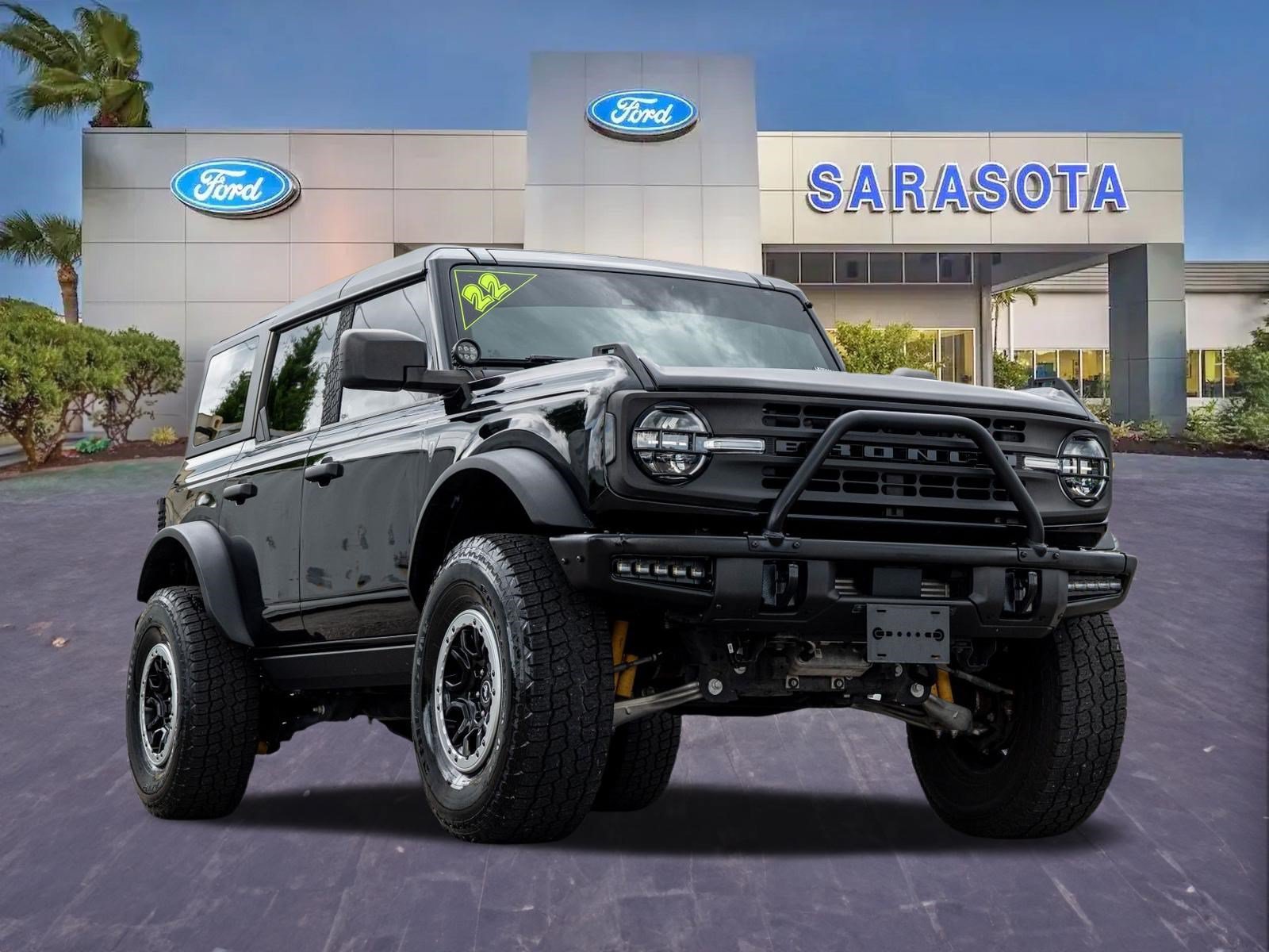 Used 2022 Ford Bronco 4-Door w/ Sasquatch Package AWD/4WD image 1