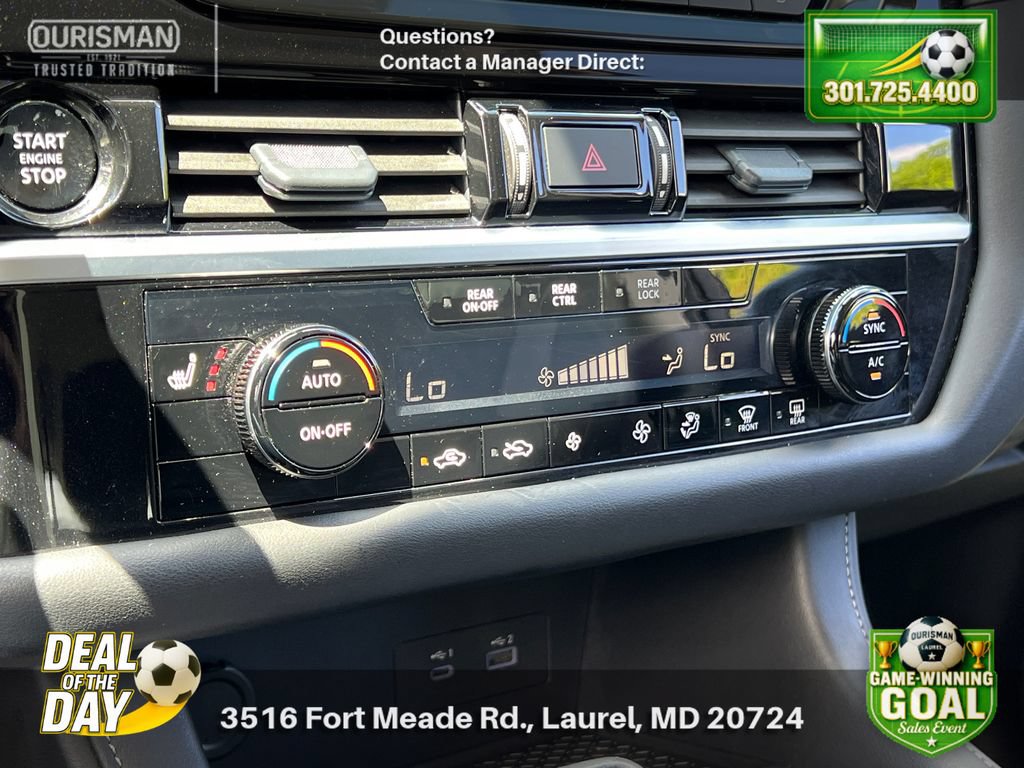 Used 2025 Nissan Pathfinder SV AWD/4WD image 15
