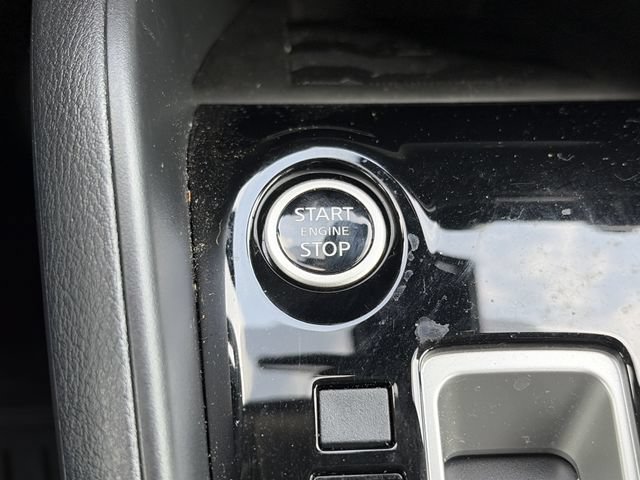 Used 2024 Nissan Versa SV w/ Trunk Package FWD image 27