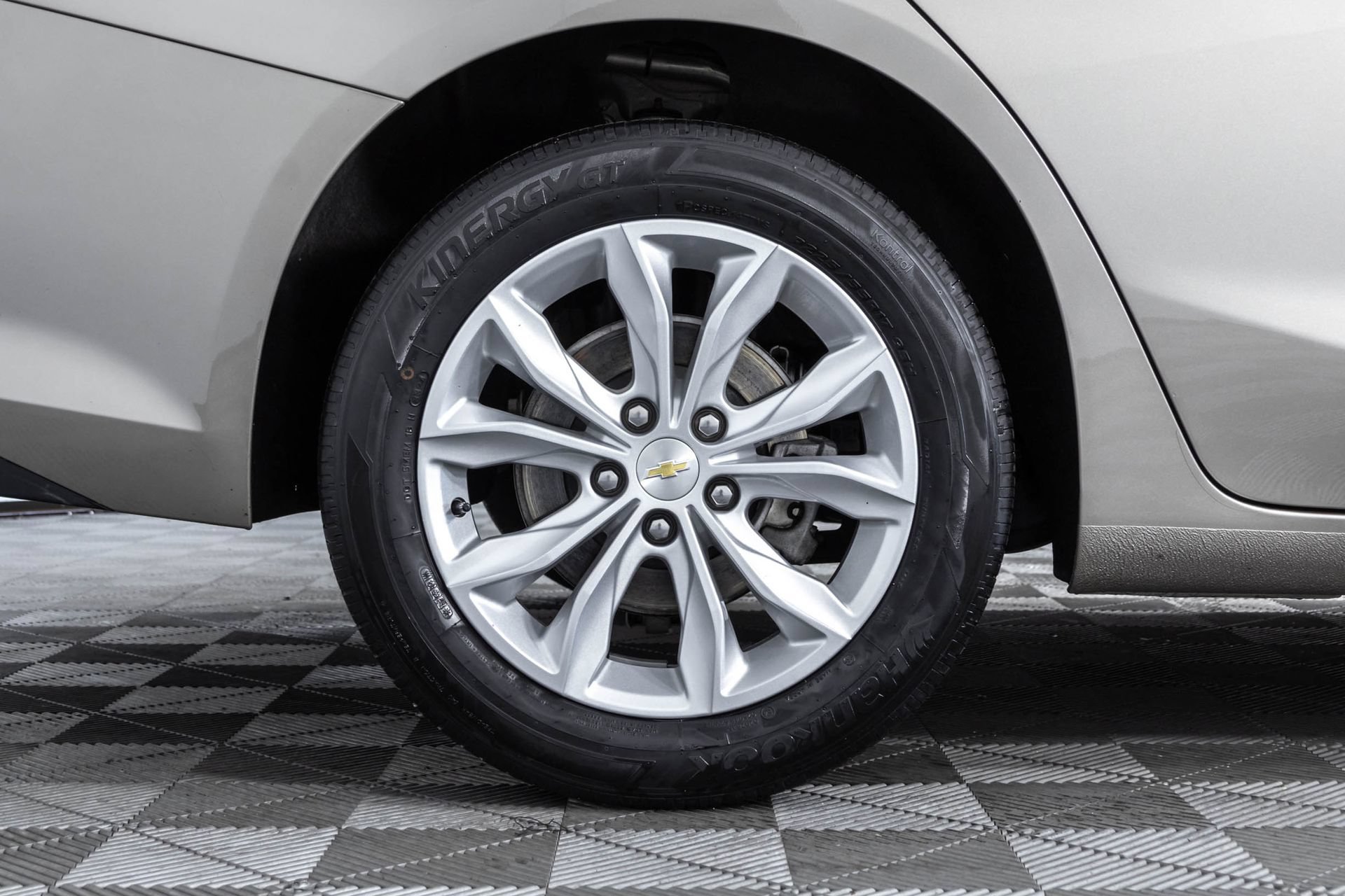 Used 2025 Chevrolet Malibu LT FWD image 43
