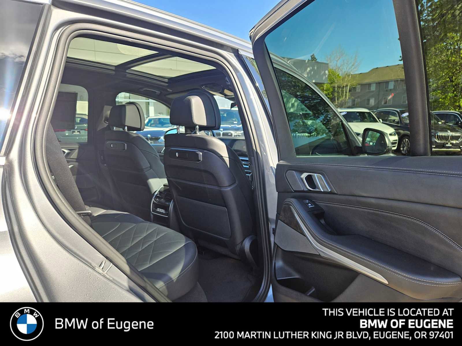 Used 2024 BMW X5 xDrive40i w/ Premium Package AWD/4WD image 14