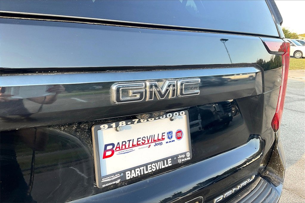 Used 2023 GMC Yukon Denali Ultimate image 14