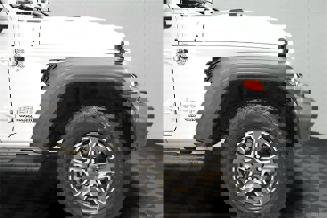 Used 2018 Jeep Wrangler Unlimited Sport S image 13