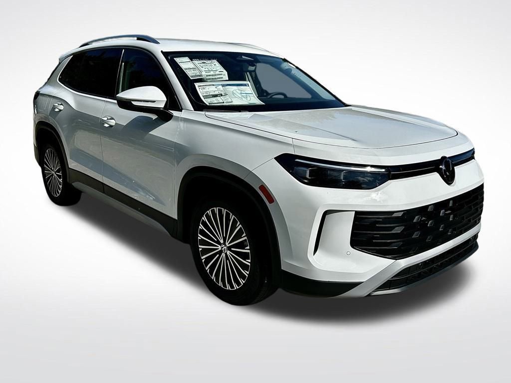 New 2026 Volkswagen Tiguan S image 3