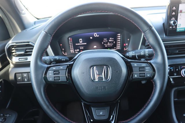 Certified 2025 Honda Pilot Black Edition image 26