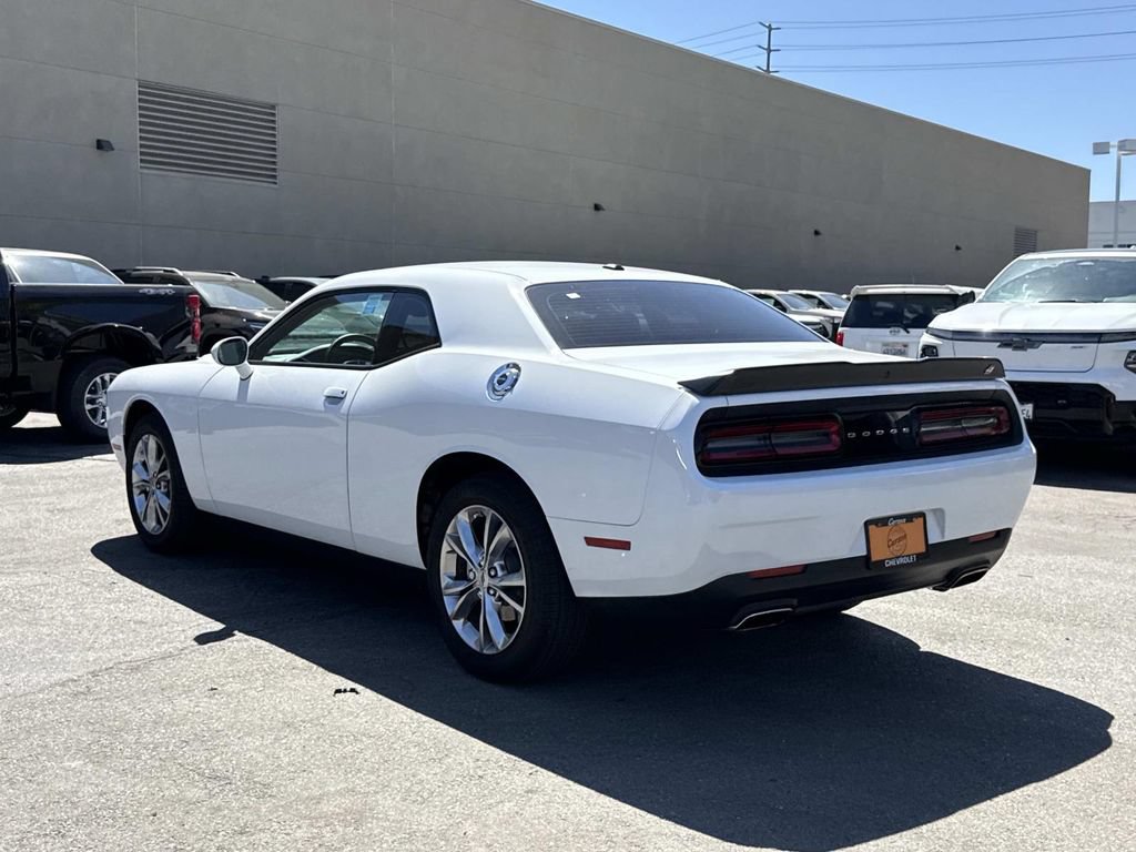 Used 2023 Dodge Challenger SXT AWD/4WD image 4