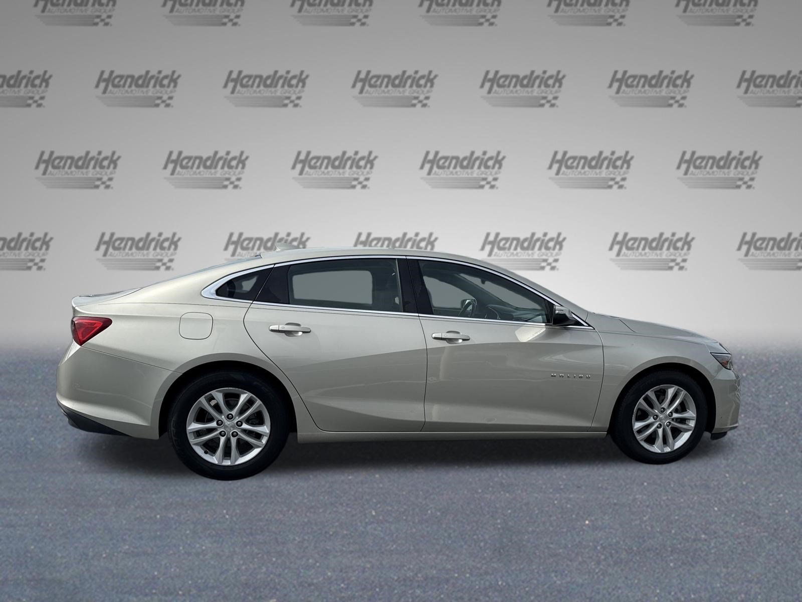 Used 2016 Chevrolet Malibu LT w/ Leather Package FWD image 11
