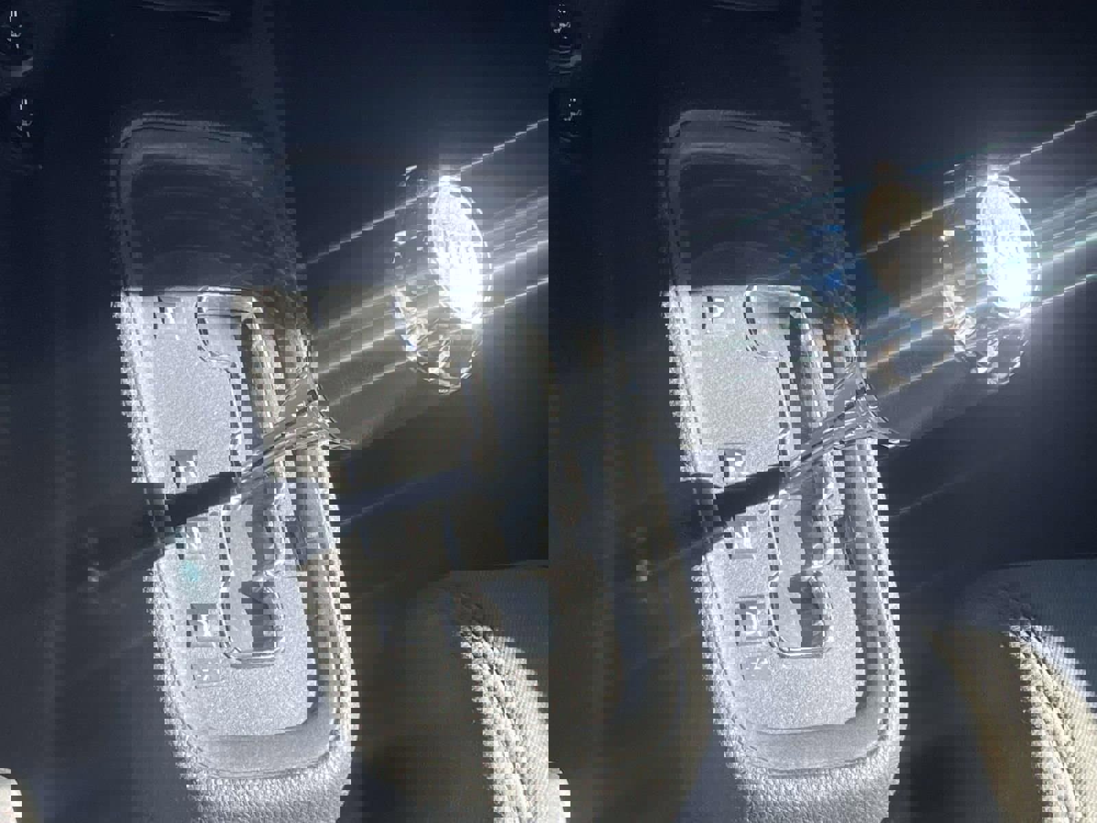 Used 2012 Jeep Wrangler Unlimited Sport image 19