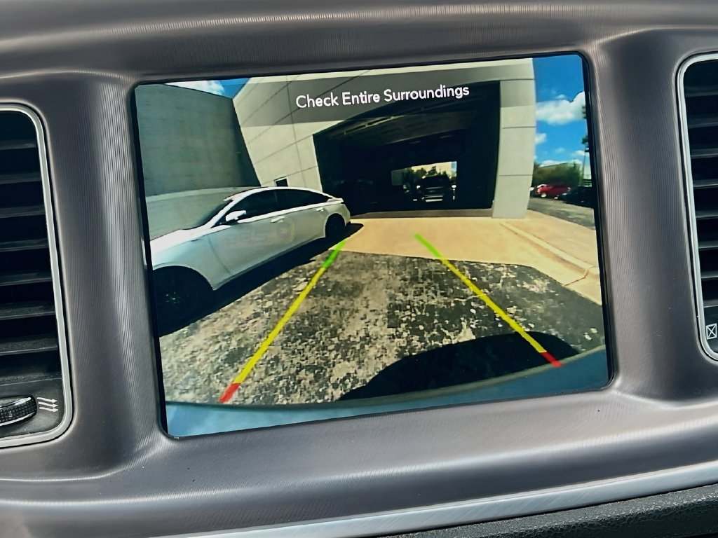Used 2022 Dodge Charger R/T RWD image 13