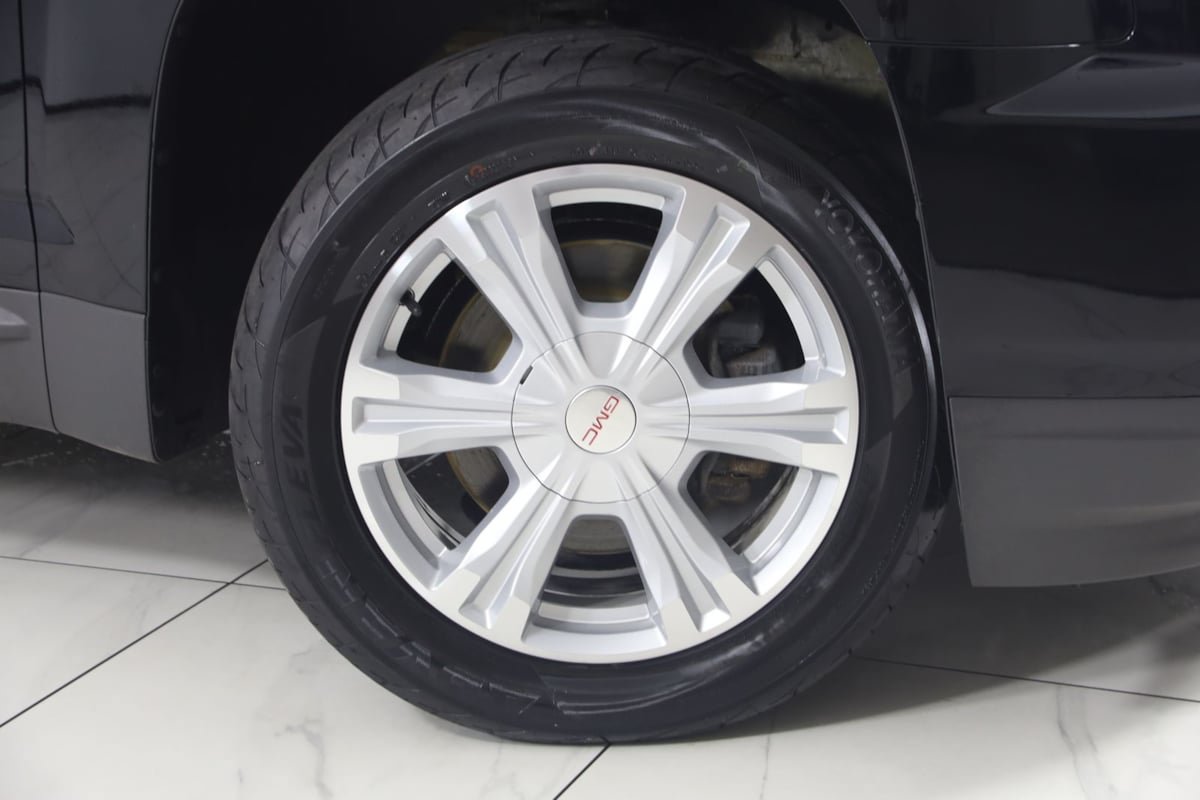 Used 2017 GMC Terrain SLE FWD image 12