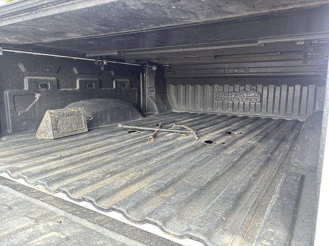 Used 2024 Chevrolet Silverado 2500 High Country w/ High Country Premium Package AWD/4WD image 32