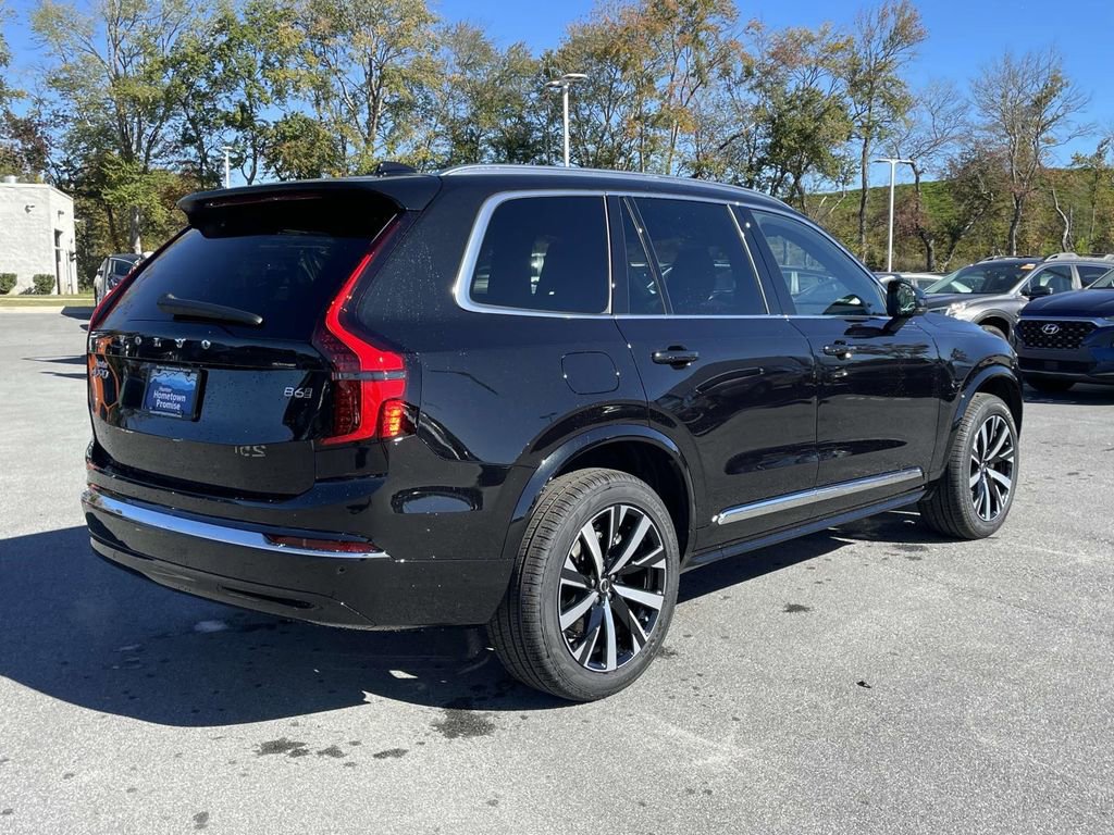 New 2026 Volvo XC90 B6 Core image 29