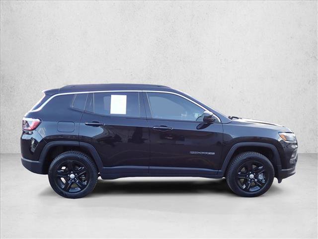 Used 2023 Jeep Compass Latitude AWD/4WD video 4