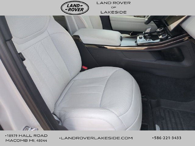 Used 2023 Land Rover Range Rover Sport SE AWD/4WD image 18