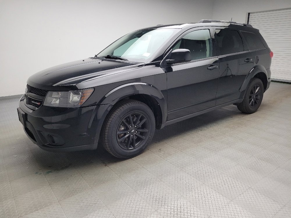 Used 2019 Dodge Journey SE w/ Blacktop Package FWD image 2