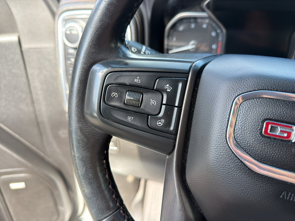 Used 2022 GMC Sierra 2500 AT4 w/ AT4 Premium Plus Package AWD/4WD image 16