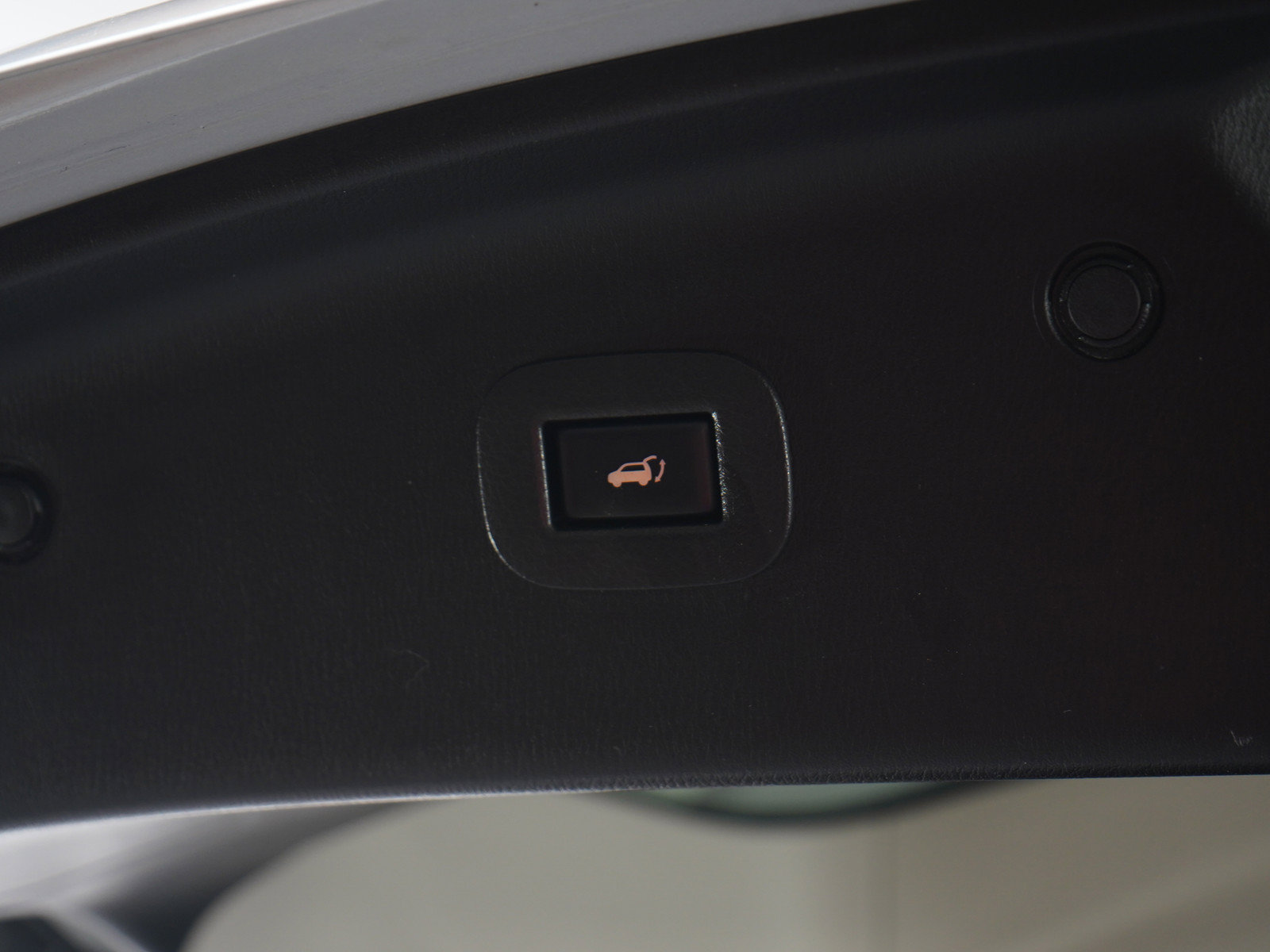 Used 2019 Nissan Armada SL w/ Premium Package AWD/4WD image 11