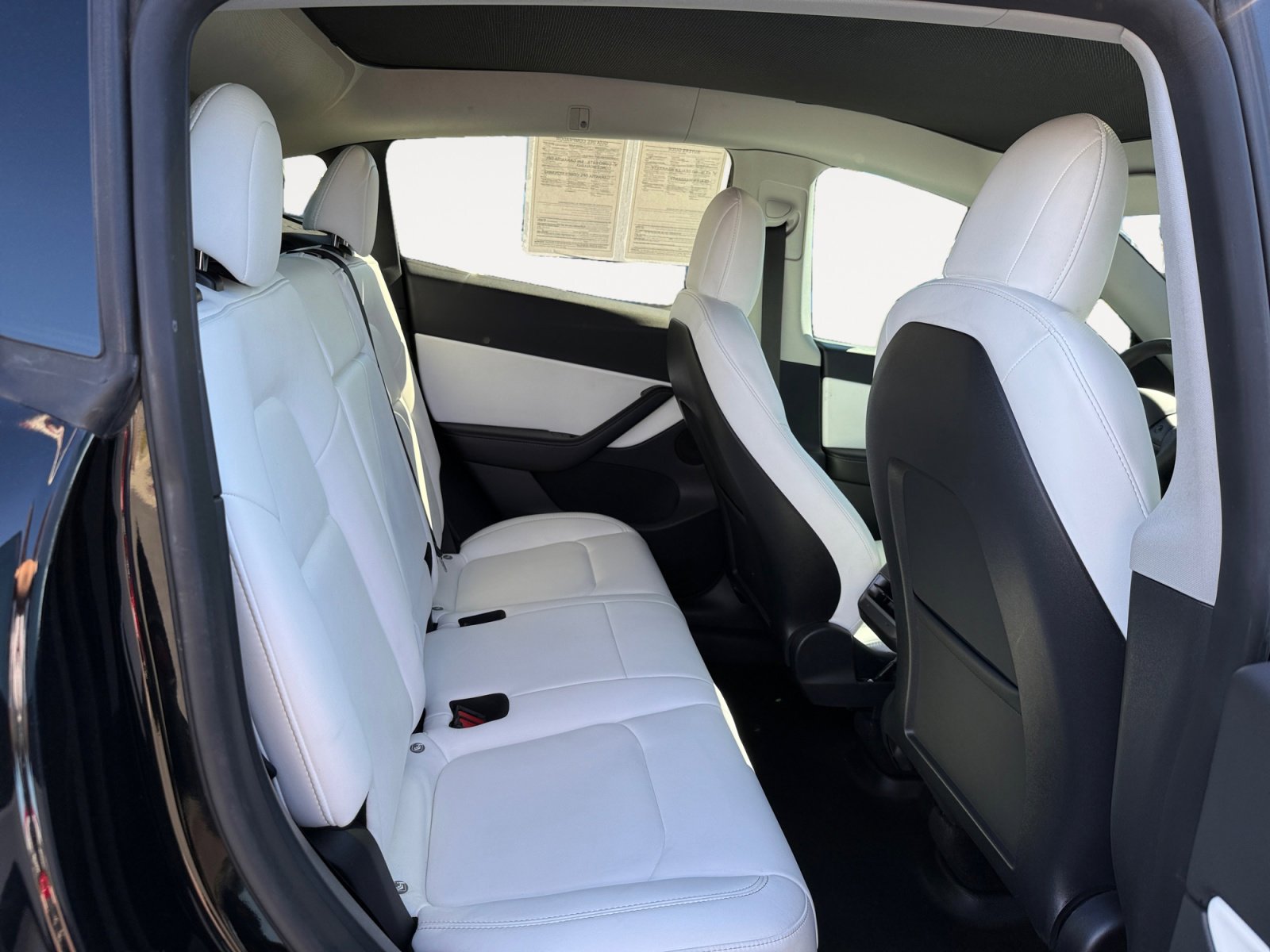 Used 2022 Tesla Model Y Performance image 18