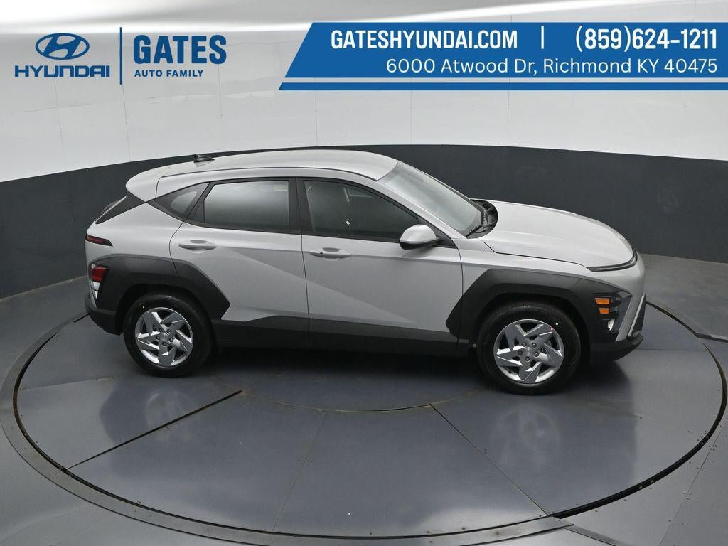 New 2027 Hyundai Kona SE FWD image 45
