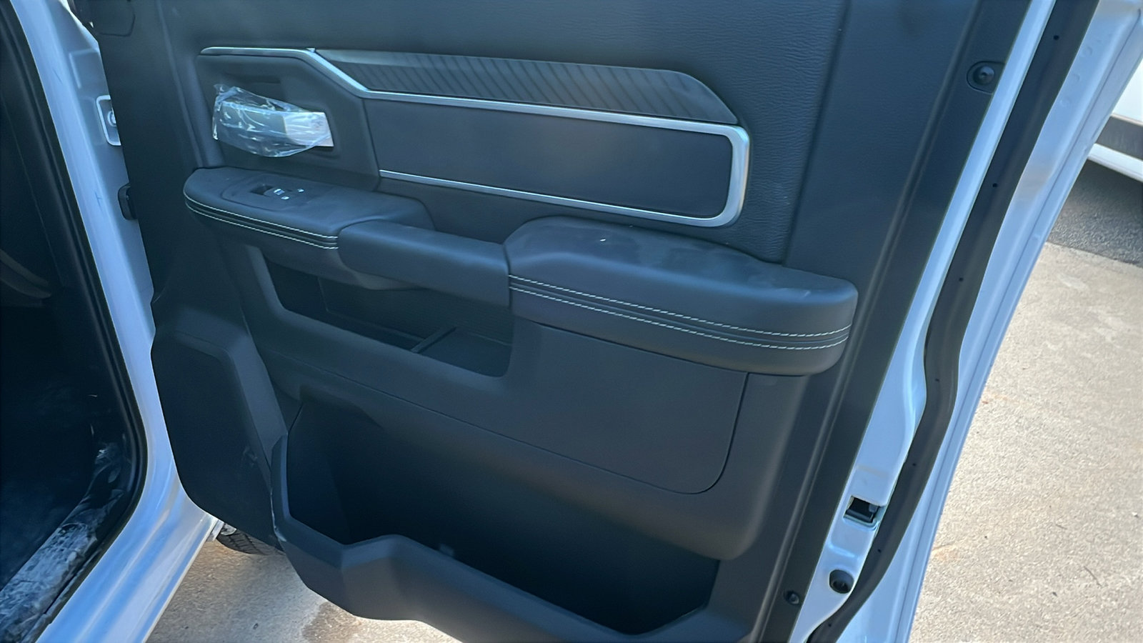 Used 2025 RAM 2500 Big Horn image 17