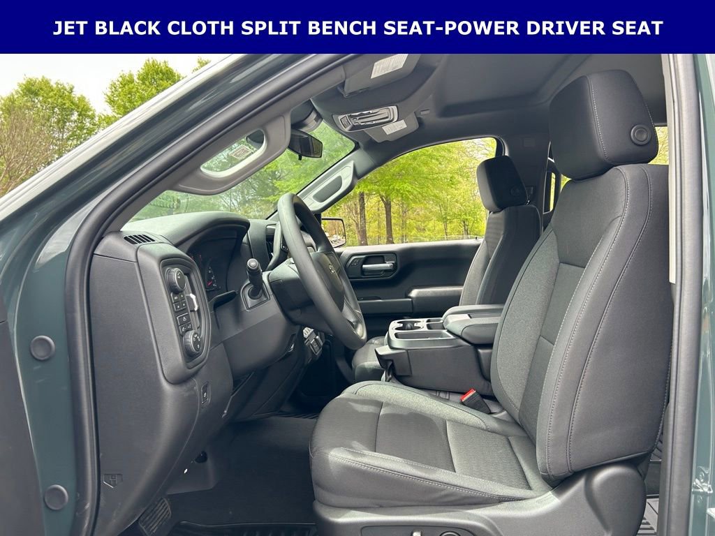 New 2026 Chevrolet Silverado 1500 Custom Trail Boss w/ LPO, Dark Essentials Package image 5