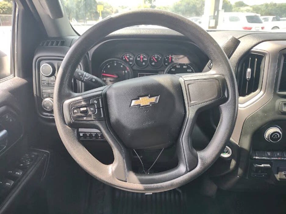 Used 2024 Chevrolet Silverado 3500 W/T w/ Snow Plow Prep Package AWD/4WD image 13