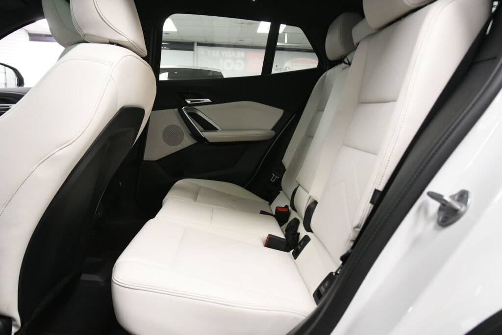 Used 2026 BMW X2 xDrive28i AWD/4WD image 22