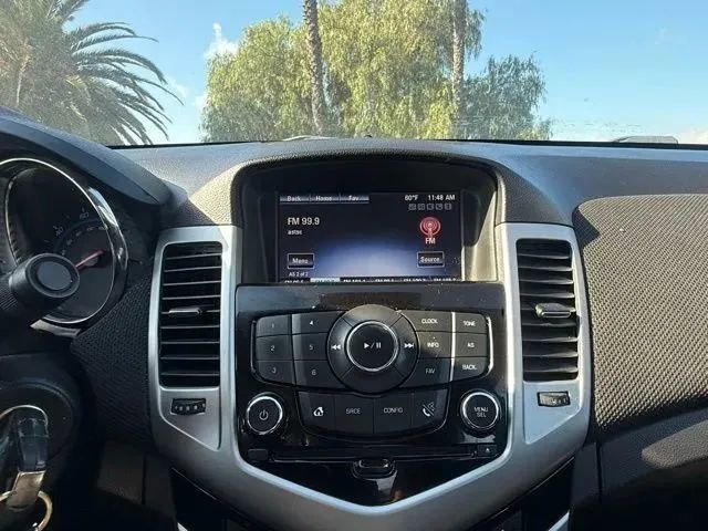 Used 2016 Chevrolet Cruze LT FWD image 22