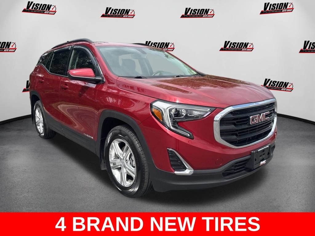 Used 2019 GMC Terrain SLE w/ Driver Convenience Package FWD image 3