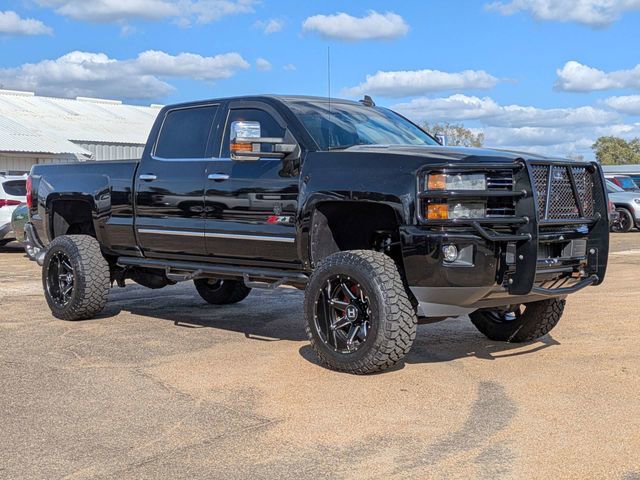 Used 2016 Chevrolet Silverado 2500 LTZ w/ Duramax Plus Package image 2