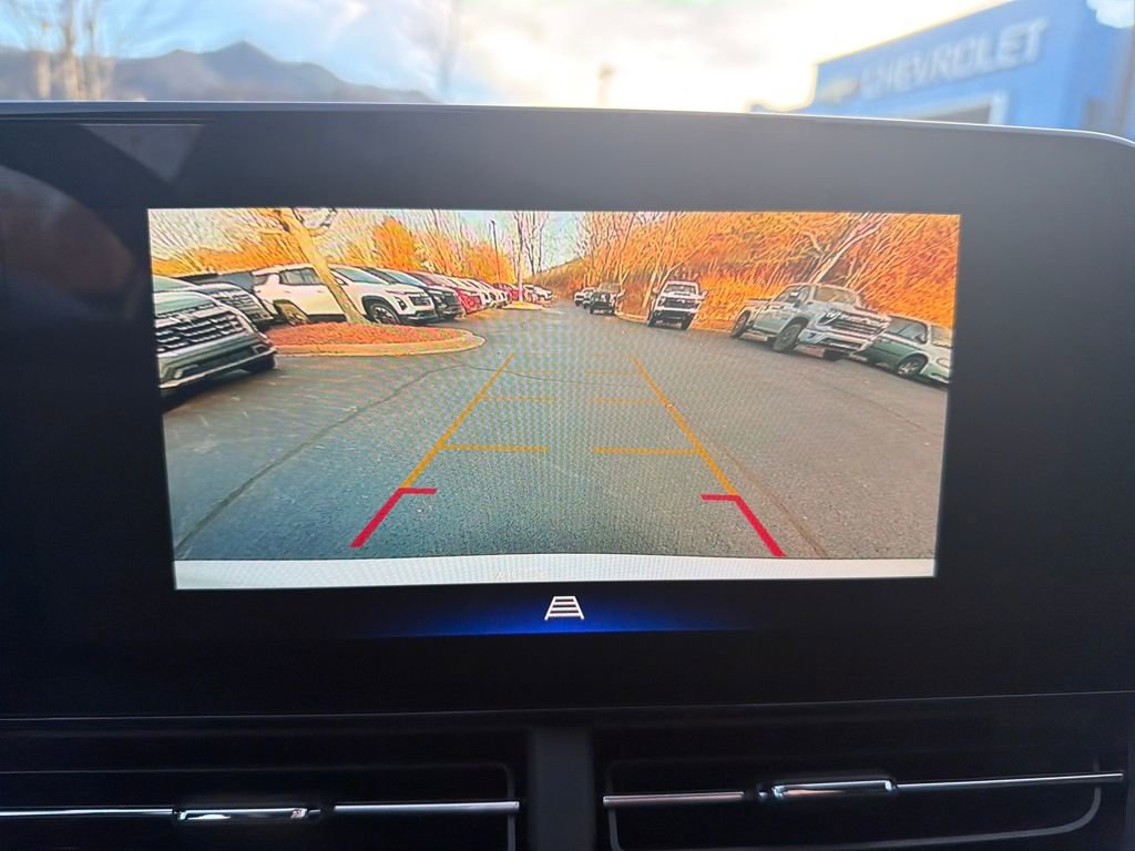 New 2025 Chevrolet Trax LT w/ LT Convenience Package image 21