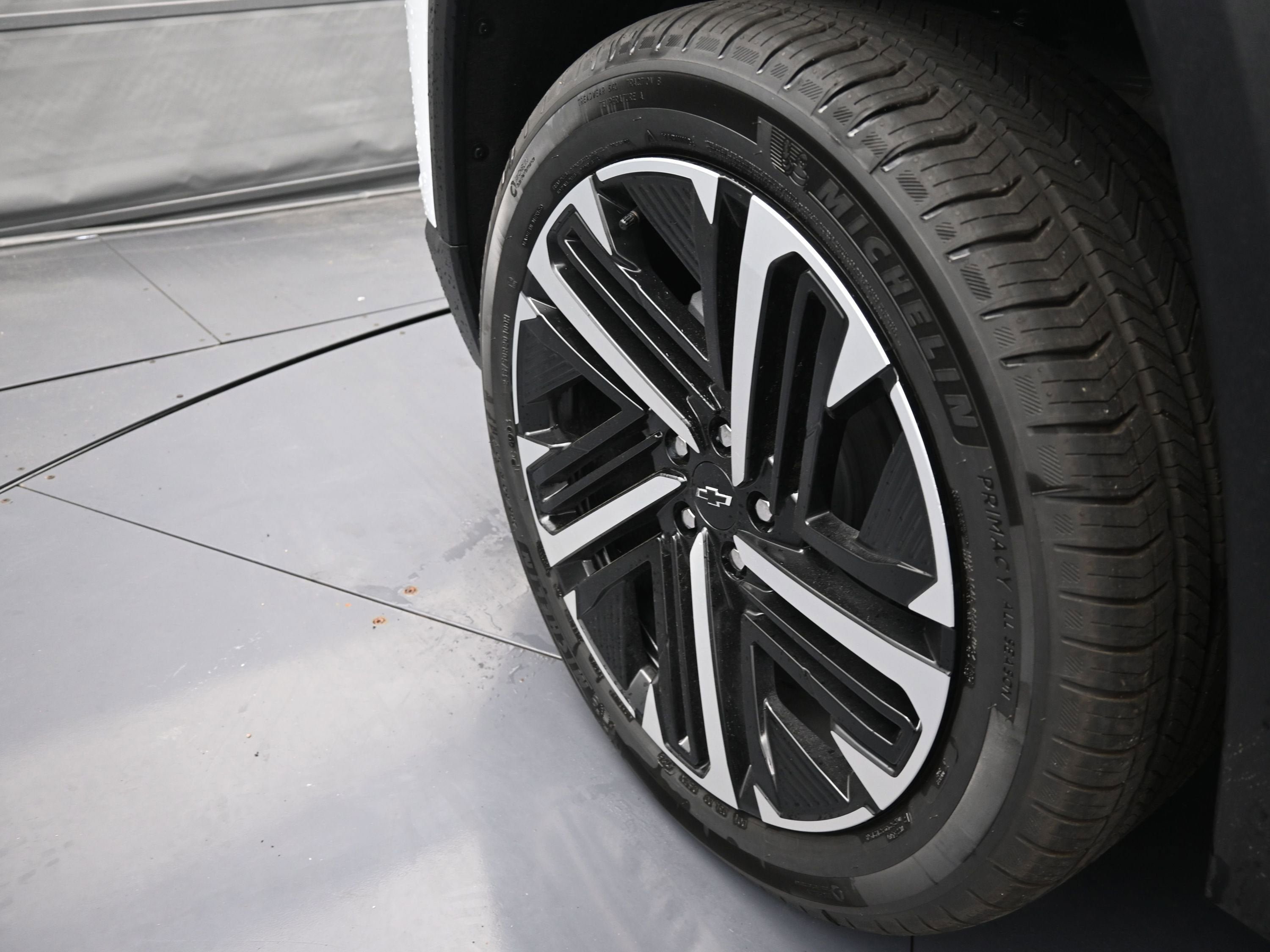 New 2026 Chevrolet Equinox RS AWD/4WD image 36