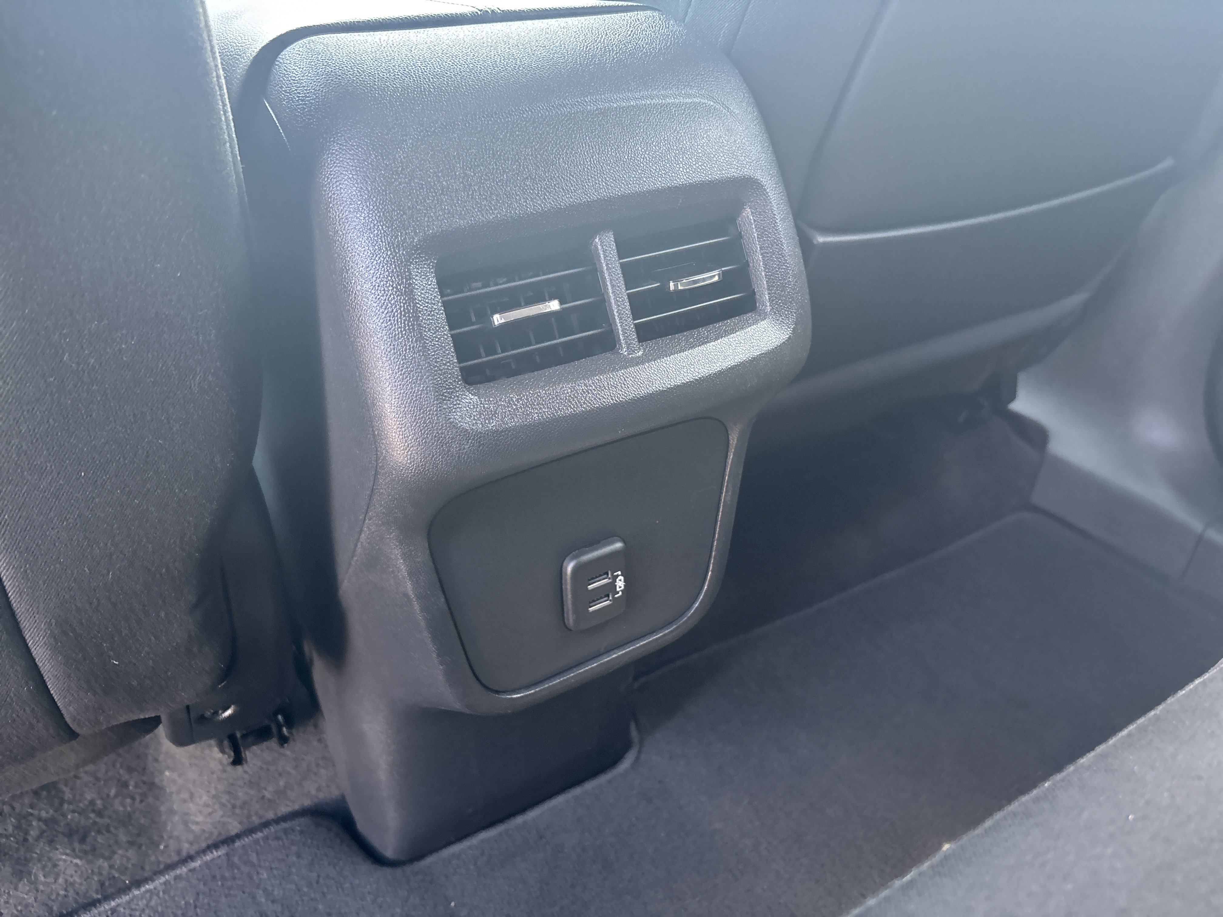 Used 2020 GMC Terrain SLE w/ Driver Convenience Package FWD image 31