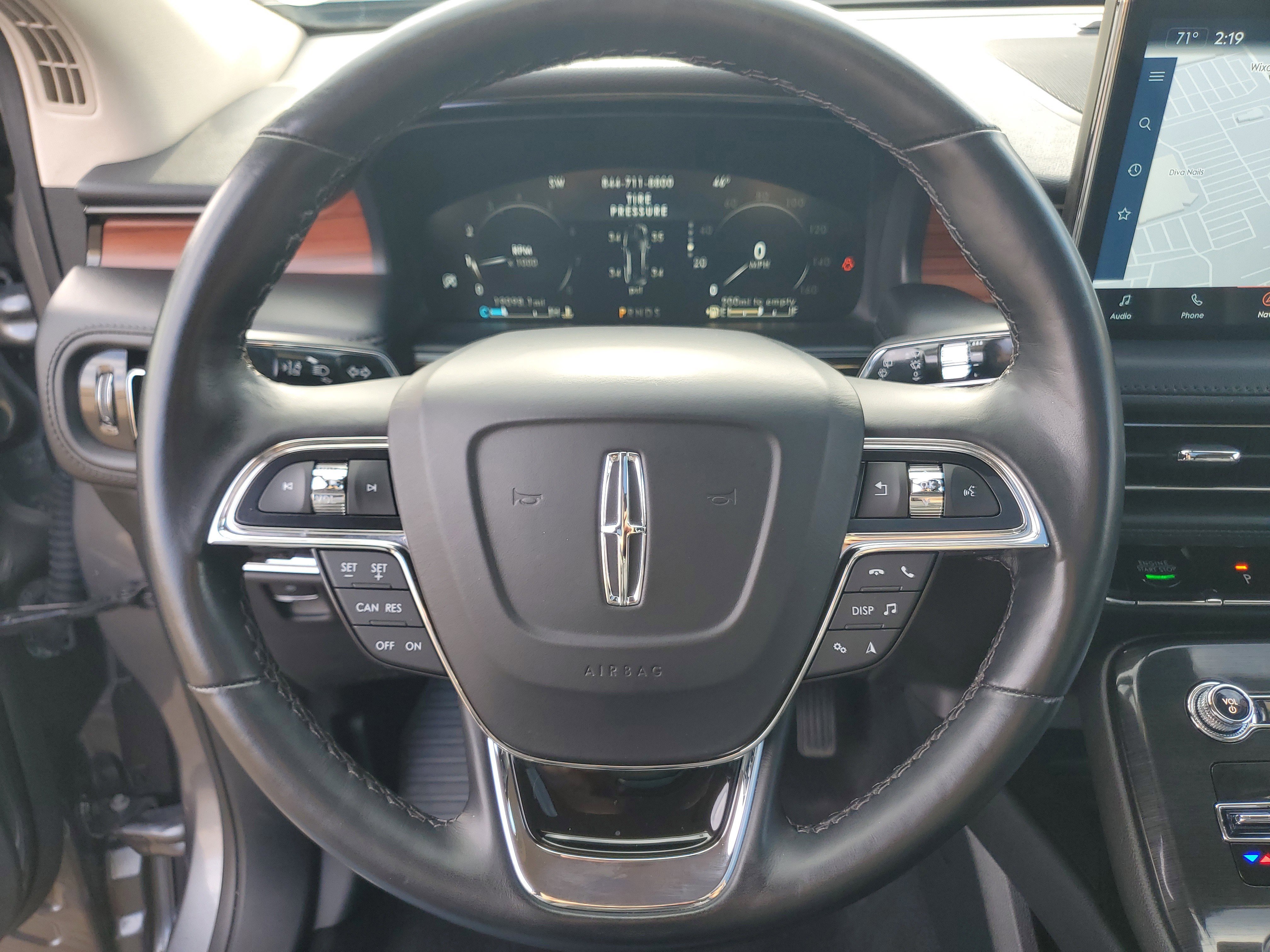 Certified 2023 Lincoln Nautilus Reserve image 14