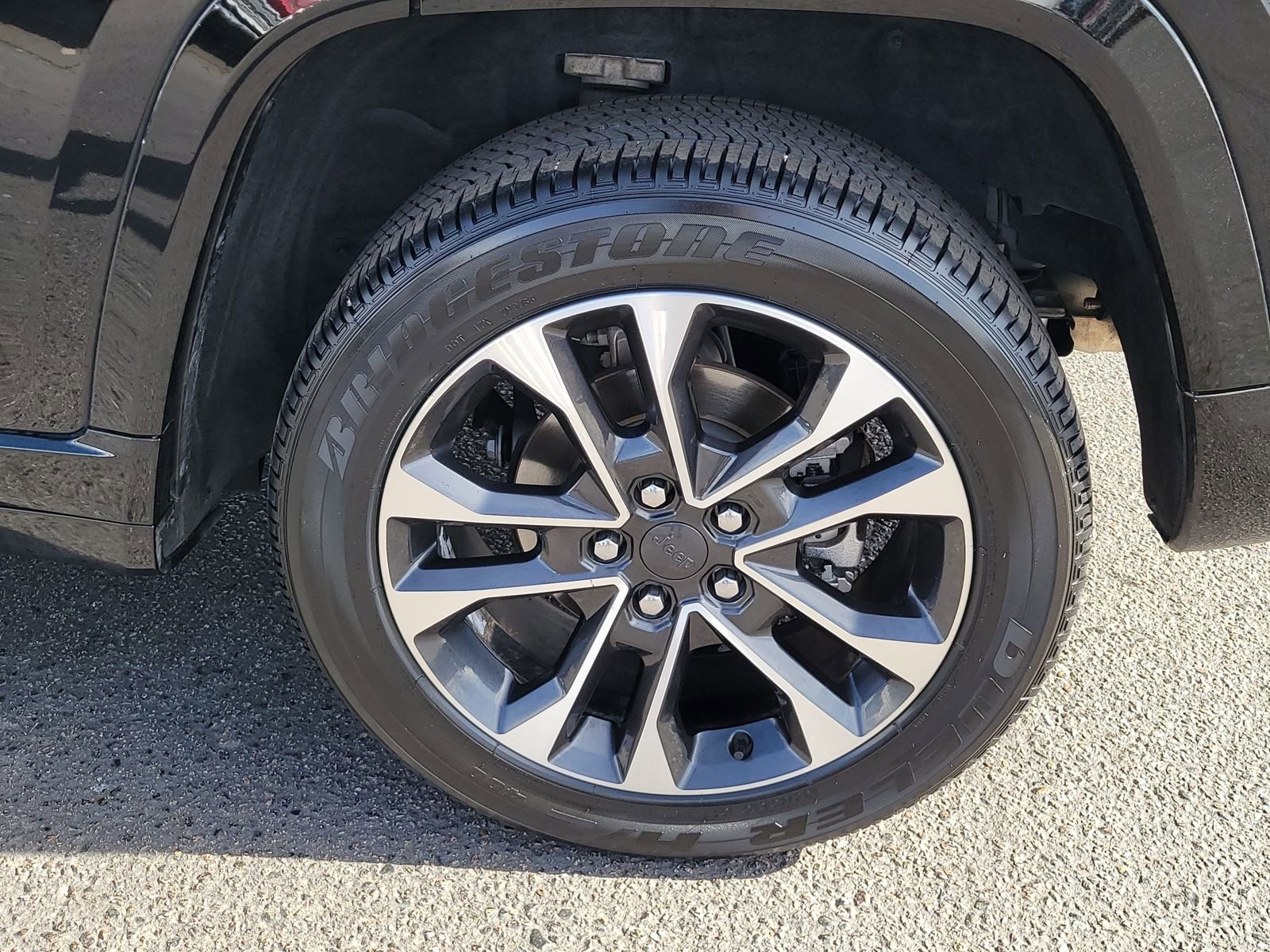 Used 2022 Jeep Grand Cherokee Overland image 14