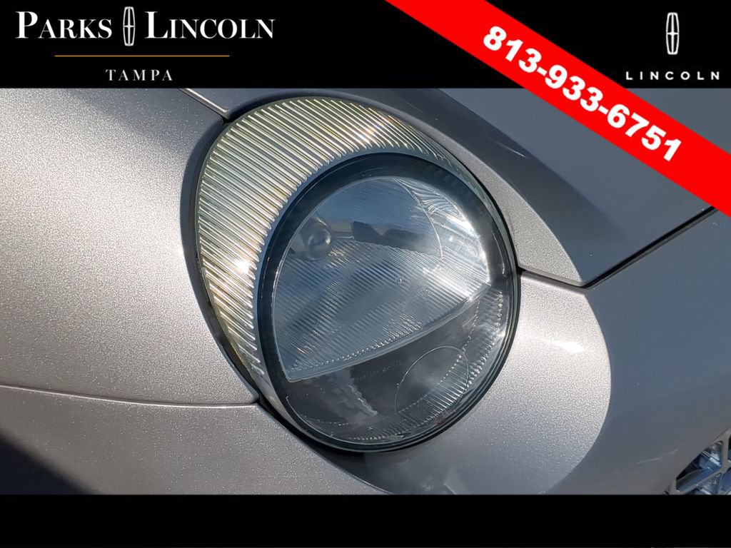 Used 2004 Ford Thunderbird RWD image 15