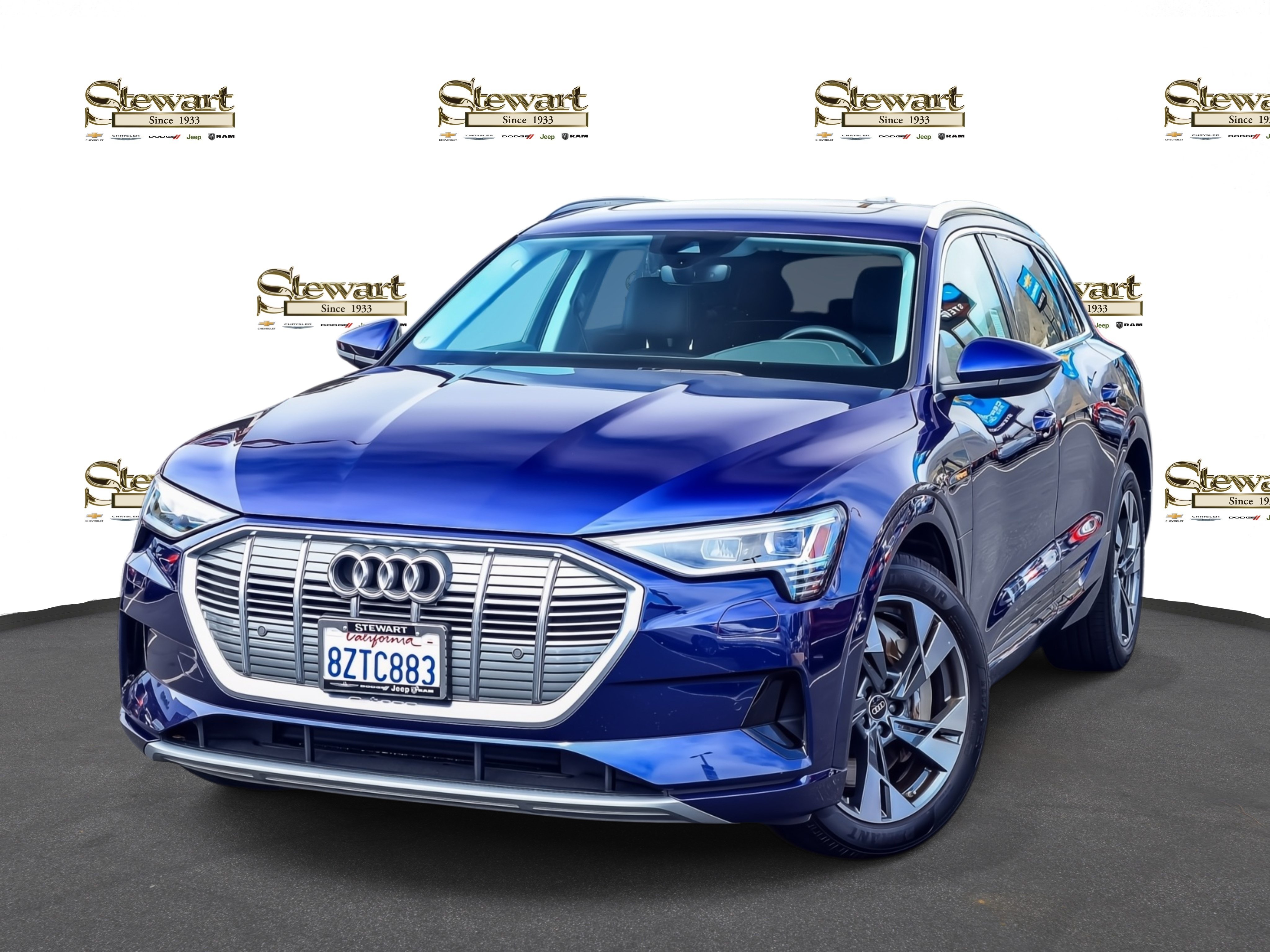 Used 2022 Audi e-tron Premium AWD/4WD image 1